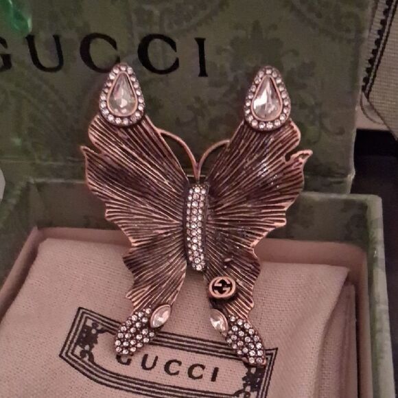 Gucci Gold and Silver Butterfly Brooch - Picture 4 of 14